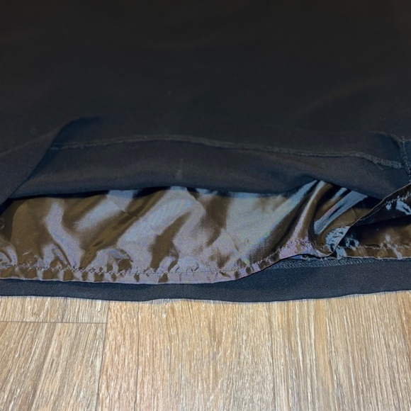 Michele size 8 ladies black skirt with belt loops - Picture 3 of 9